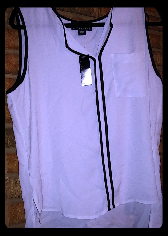 🔖N/wTags🔖 Attention HiLo Blouse